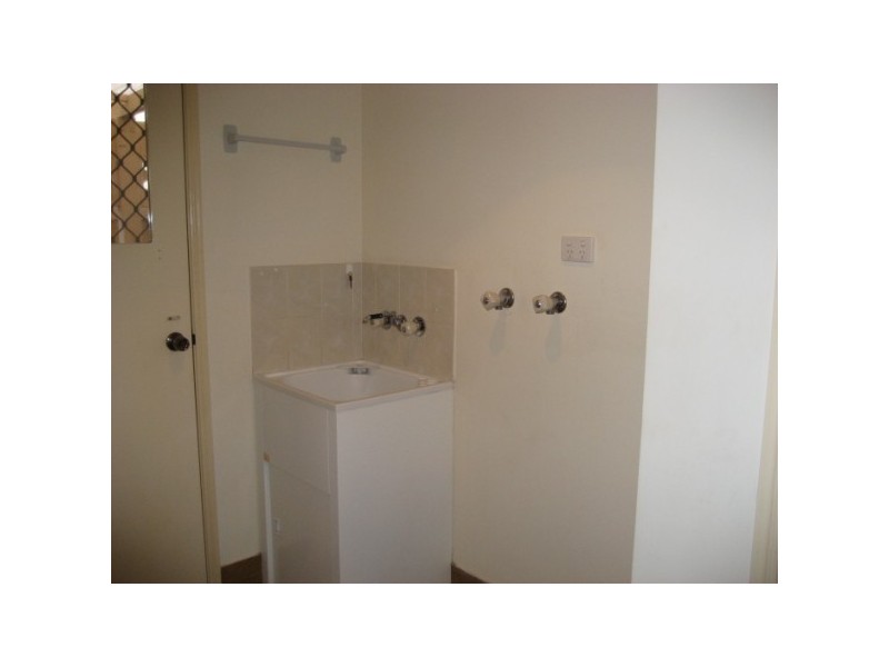 34 shellcot, Toogoom QLD 4655