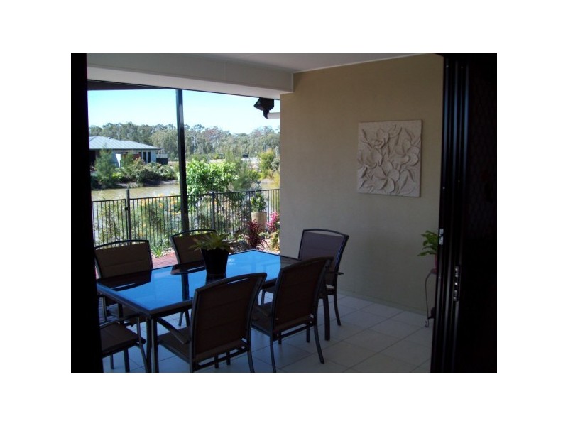 11 Harmony Avenue, Urraween QLD 4655