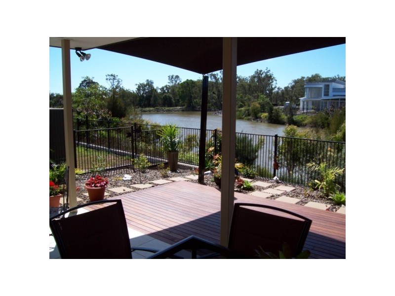 11 Harmony Avenue, Urraween QLD 4655