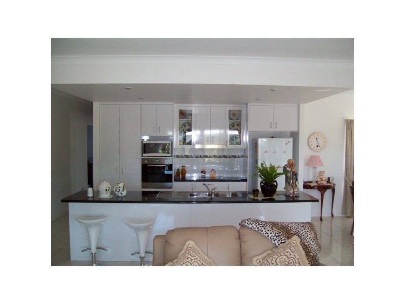 11 Harmony Avenue, Urraween QLD 4655