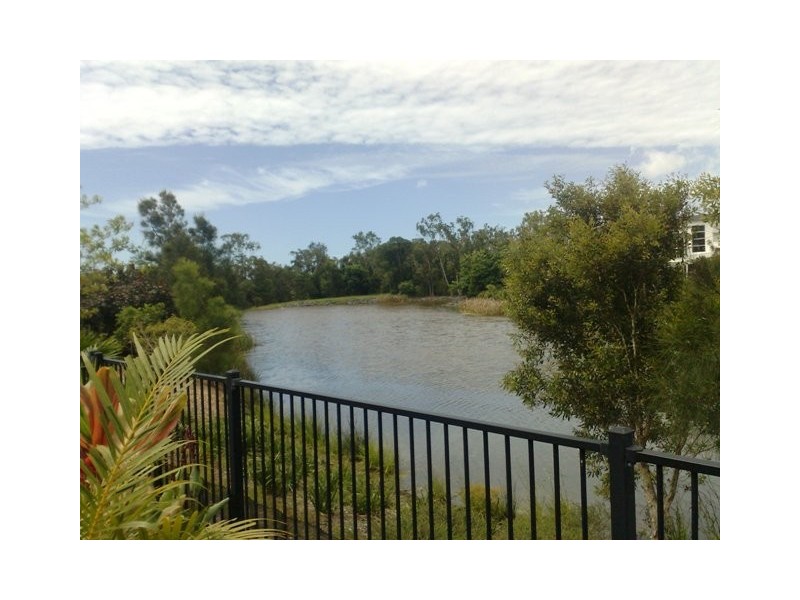 11 Harmony Avenue, Urraween QLD 4655