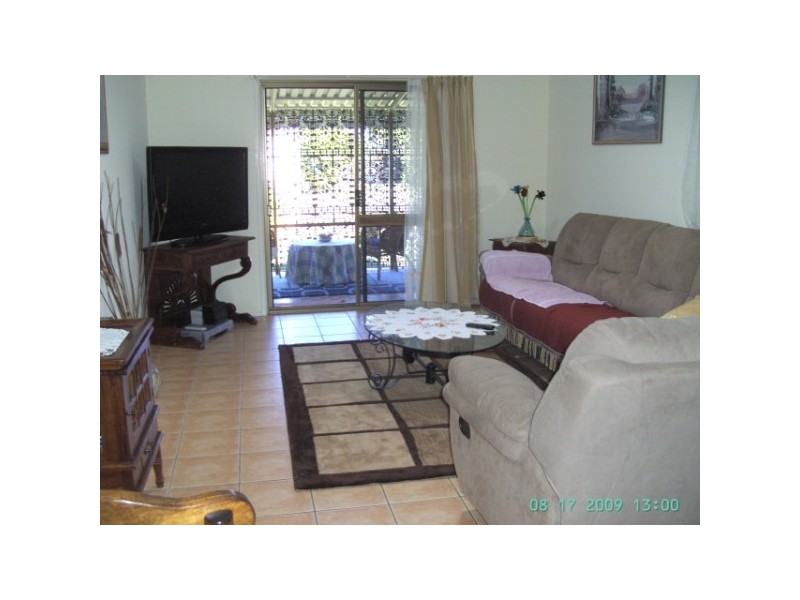 104 CUNNINGHAM STREET, Urangan QLD 4655