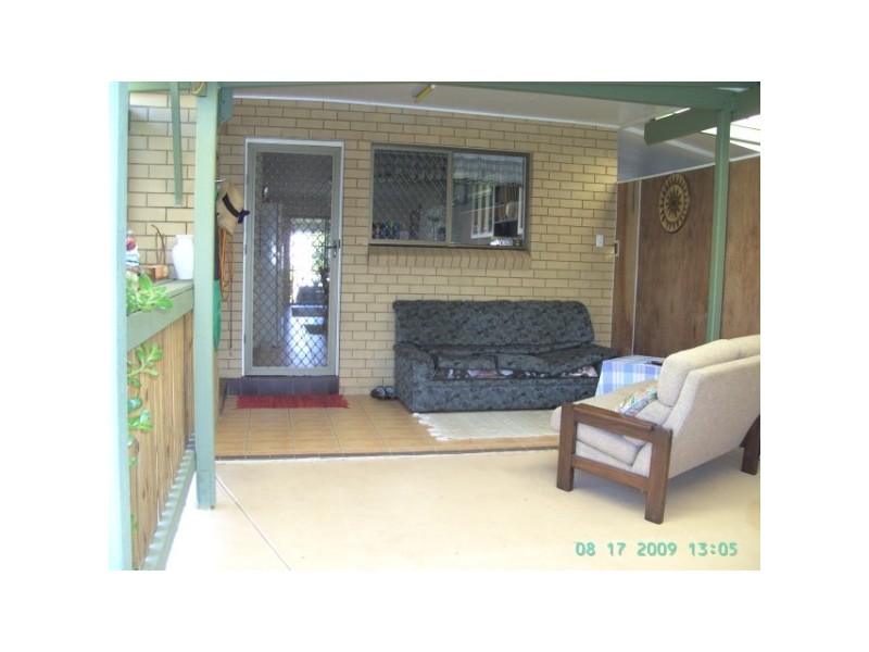 104 CUNNINGHAM STREET, Urangan QLD 4655