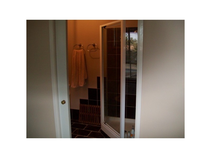 4 CASSIA, Scarness QLD 4655