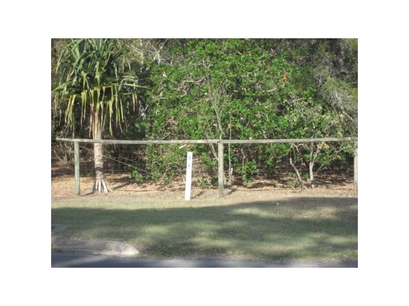1 SNAPPER, Kawungan QLD 4655