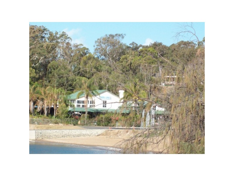 8 SPENCE, Point Vernon QLD 4655