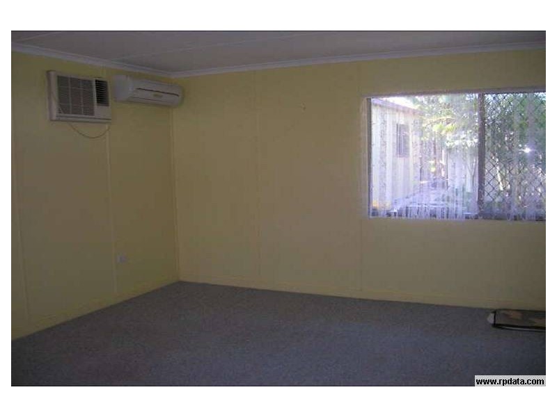 29 PARADISE STREET, Point Vernon QLD 4655