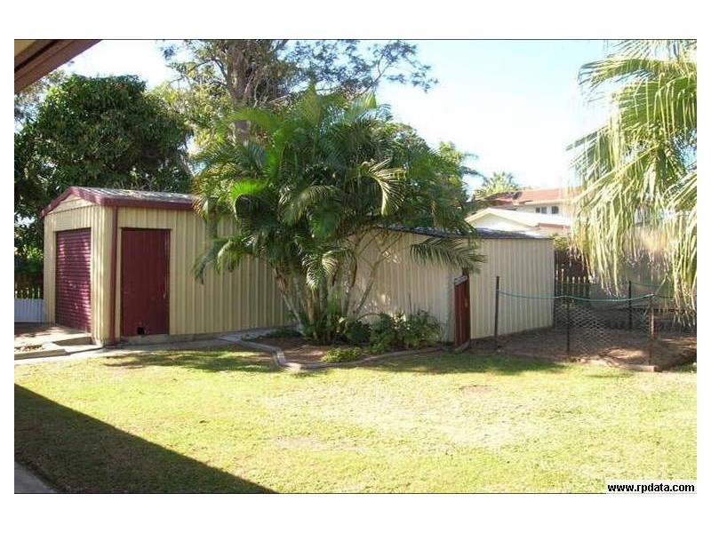 29 PARADISE STREET, Point Vernon QLD 4655
