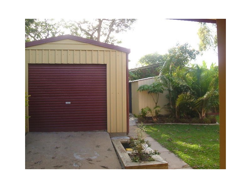 29 PARADISE STREET, Point Vernon QLD 4655