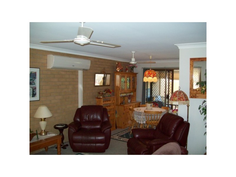 6/85 MILLER STREET, Urangan QLD 4655