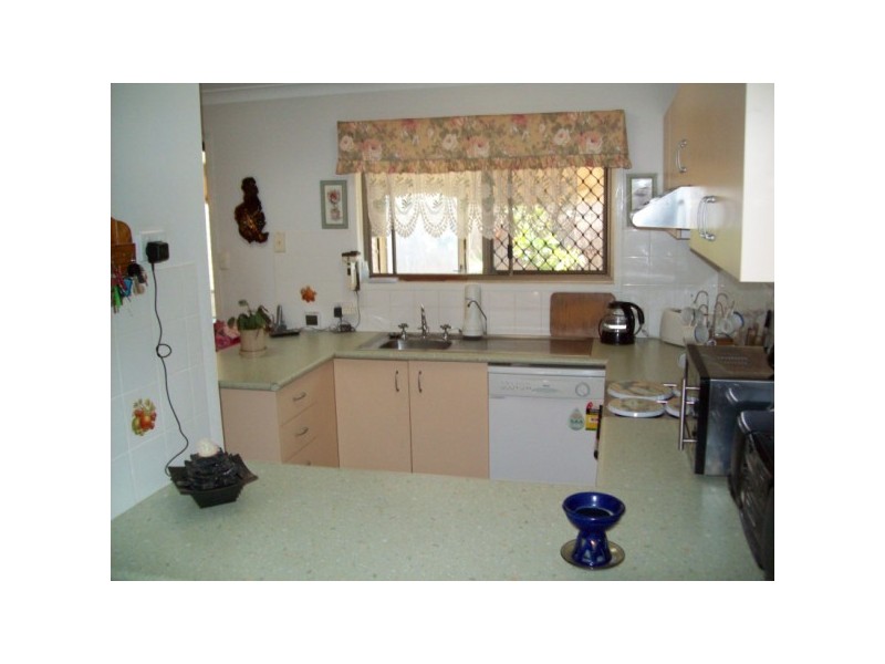 6/85 MILLER STREET, Urangan QLD 4655