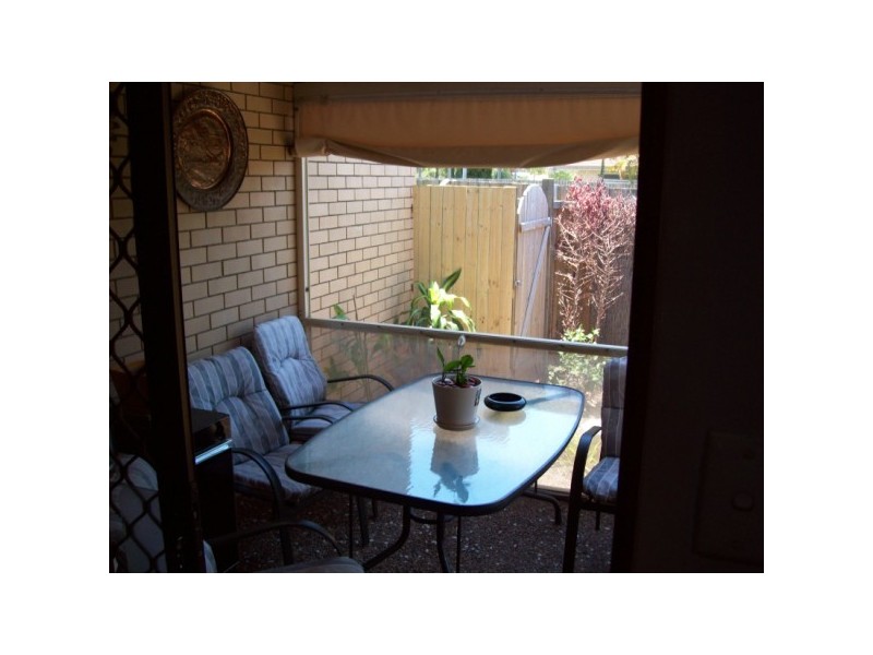 6/85 MILLER STREET, Urangan QLD 4655