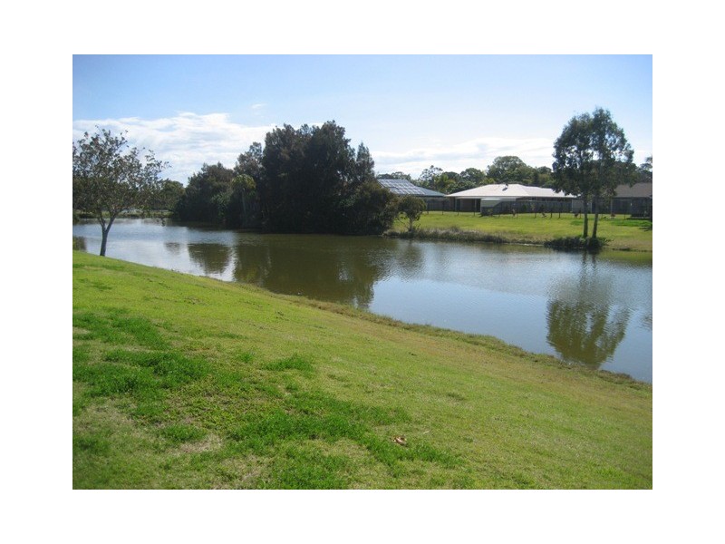 24 TURNBULL COURT, Urangan QLD 4655