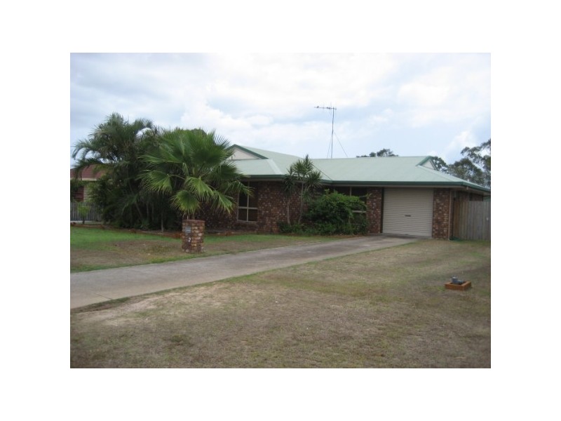 122 SNAPPER STREET, Kawungan QLD 4655