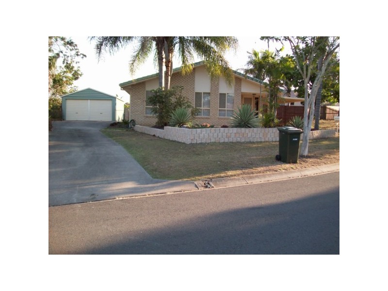 4 CASSIA STREET, Scarness QLD 4655