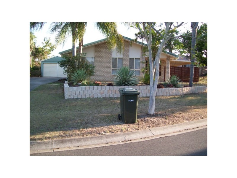 4 CASSIA STREET, Scarness QLD 4655