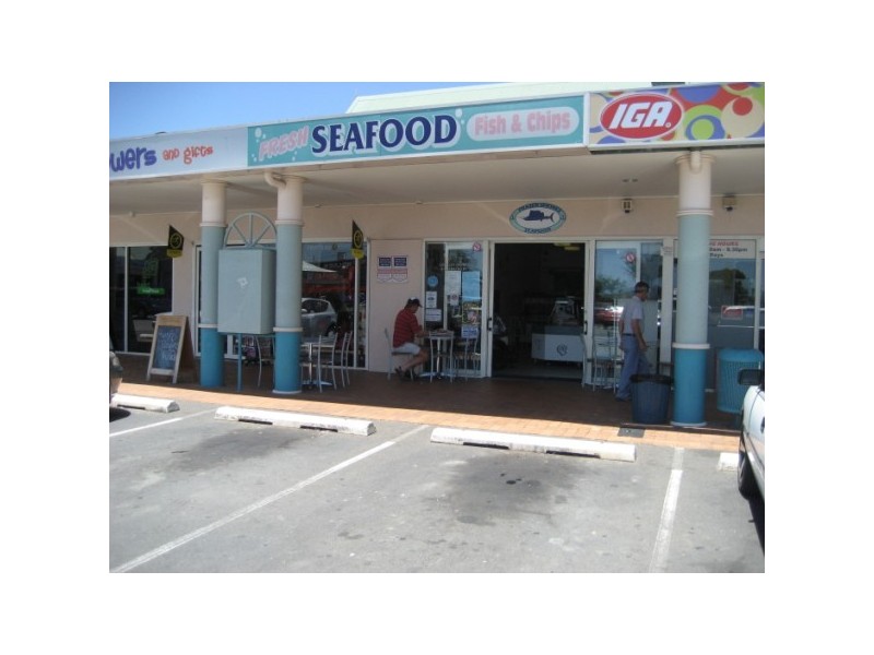 SHOP 10/81 BOAT HARBOUR, Pialba QLD 4655