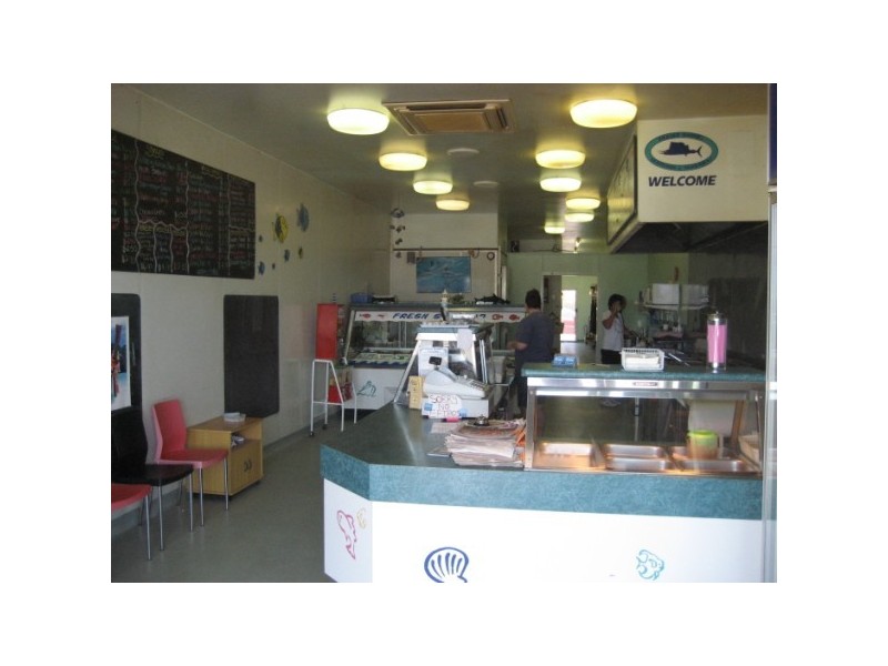 SHOP 10/81 BOAT HARBOUR, Pialba QLD 4655