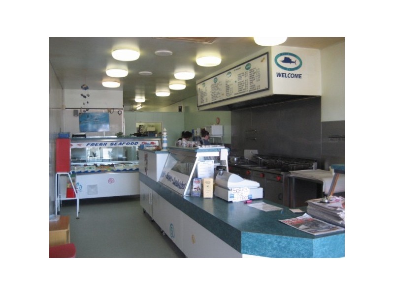 SHOP 10/81 BOAT HARBOUR, Pialba QLD 4655