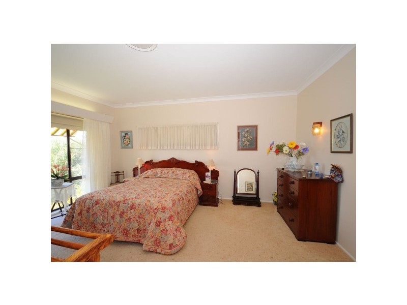 Point Vernon QLD 4655