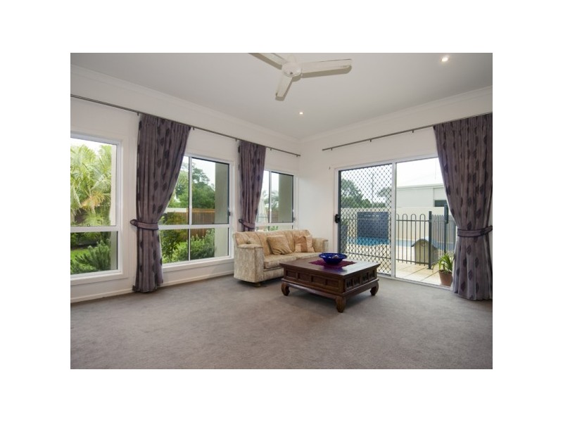 40 ALEXANDER STREET, Torquay QLD 4655