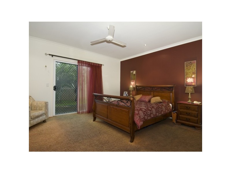 40 ALEXANDER STREET, Torquay QLD 4655