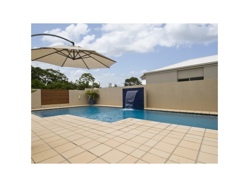 40 ALEXANDER STREET, Torquay QLD 4655