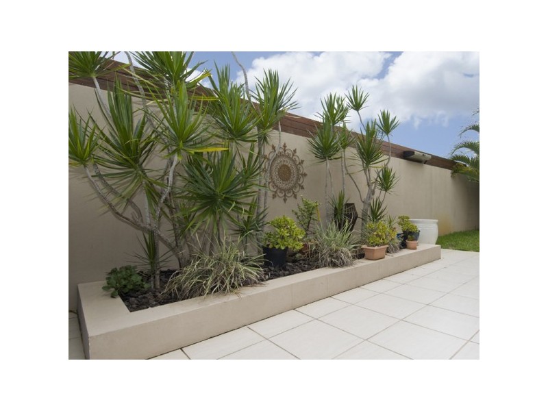 40 ALEXANDER STREET, Torquay QLD 4655