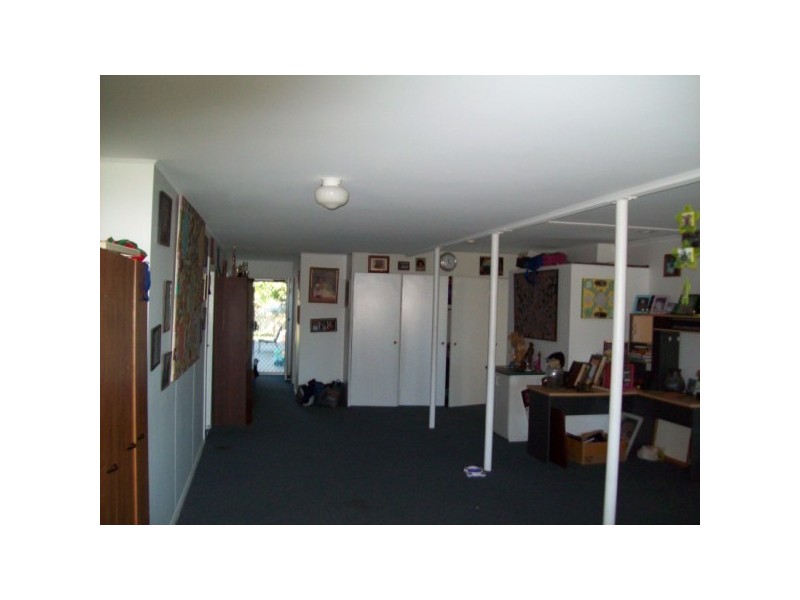 49 HELSHAM STREET, Point Vernon QLD 4655