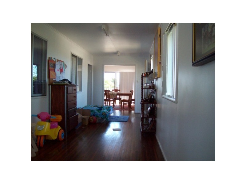 49 HELSHAM STREET, Point Vernon QLD 4655