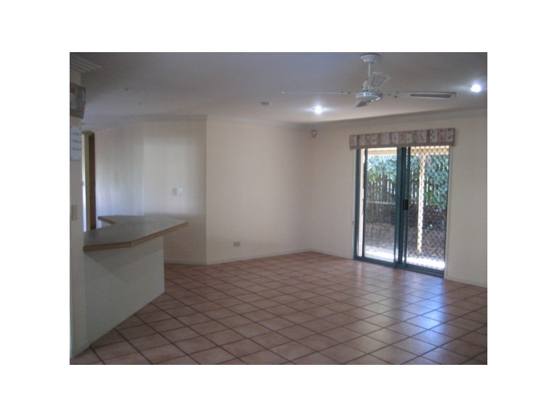19 MCLIVER, Kawungan QLD 4655