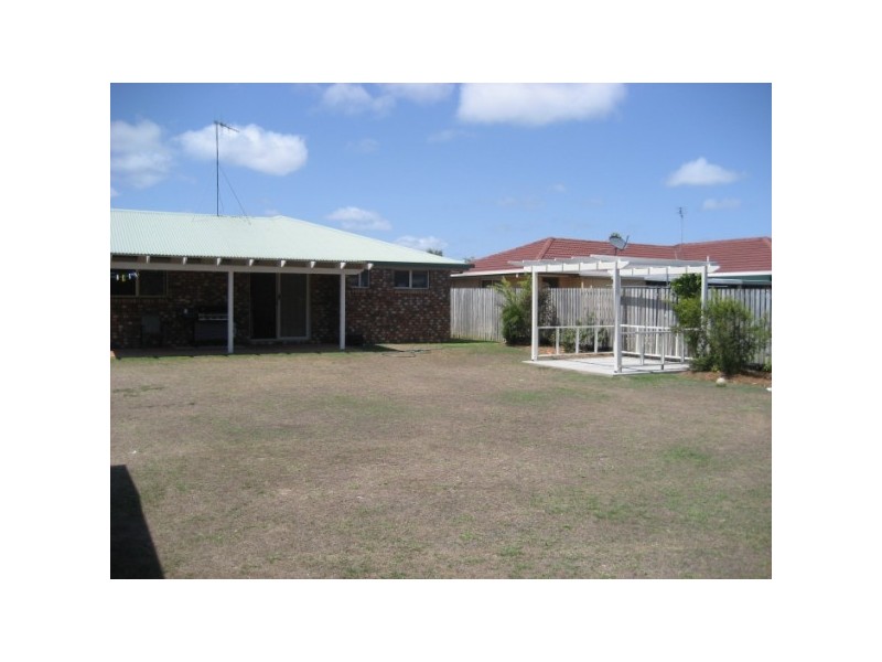 122 SNAPPER STREET, Kawungan QLD 4655