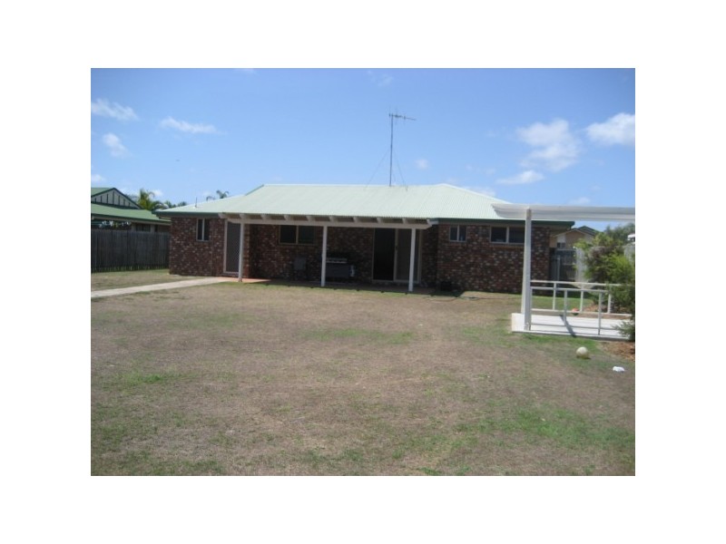 122 SNAPPER STREET, Kawungan QLD 4655