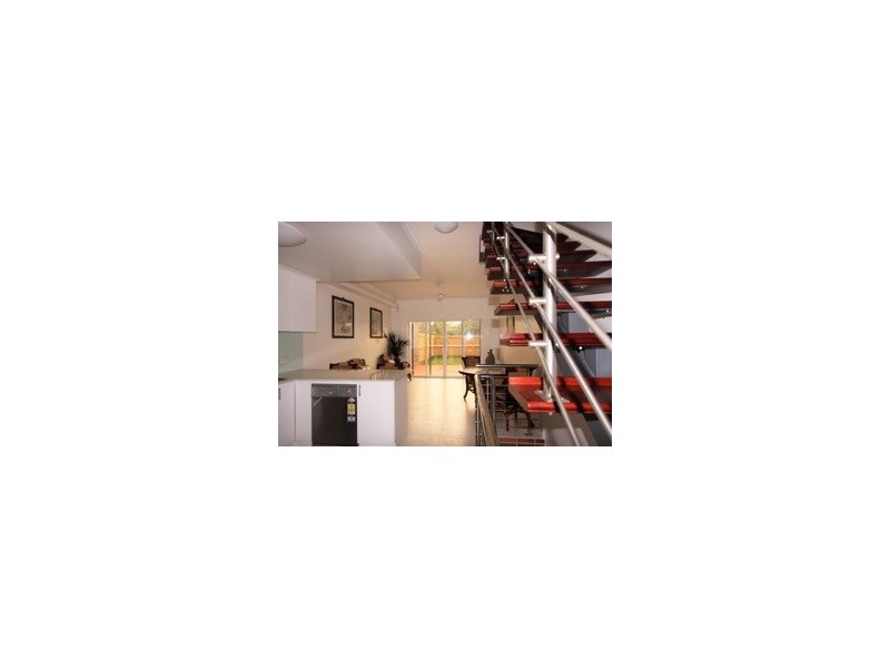 1 HYTHE STREET – THE ROCKS, Pialba QLD 4655