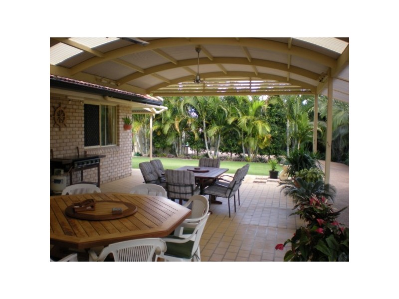 17 McLiver, Kawungan QLD 4655