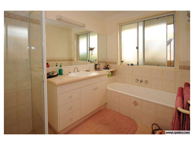 28 BAIRD DRIVE, Pialba QLD 4655