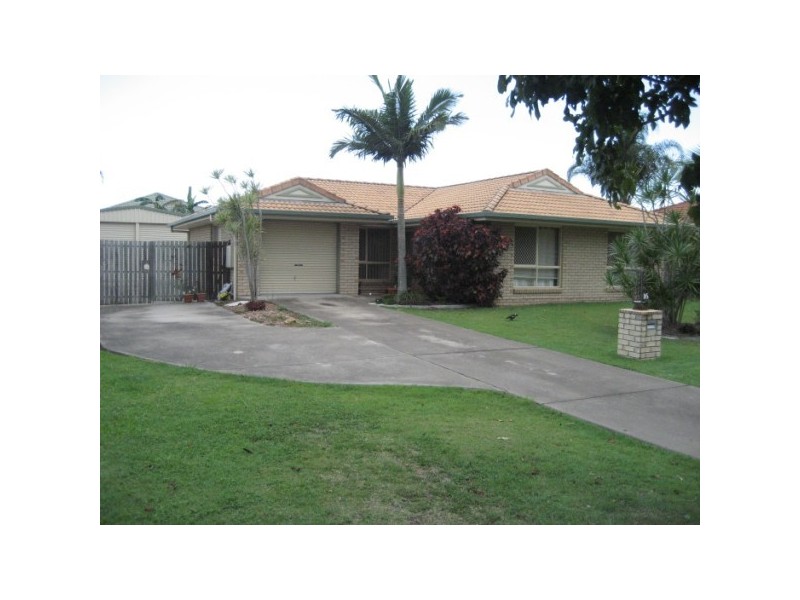 16 CHANCELLOR DRIVE, Urraween QLD 4655