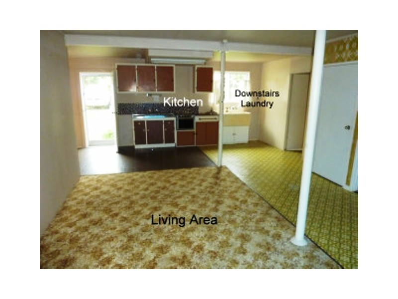 735 BOAT HARBOUR DR, Urangan QLD 4655