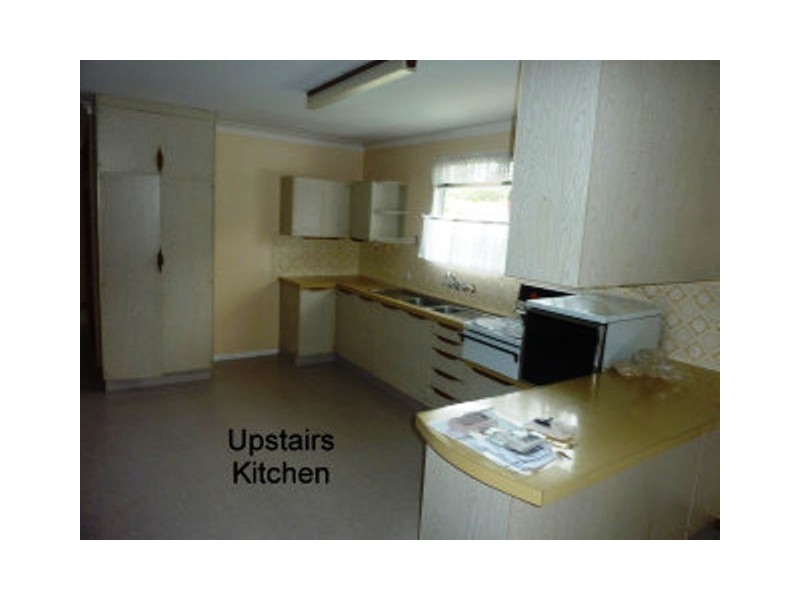 735 BOAT HARBOUR DR, Urangan QLD 4655
