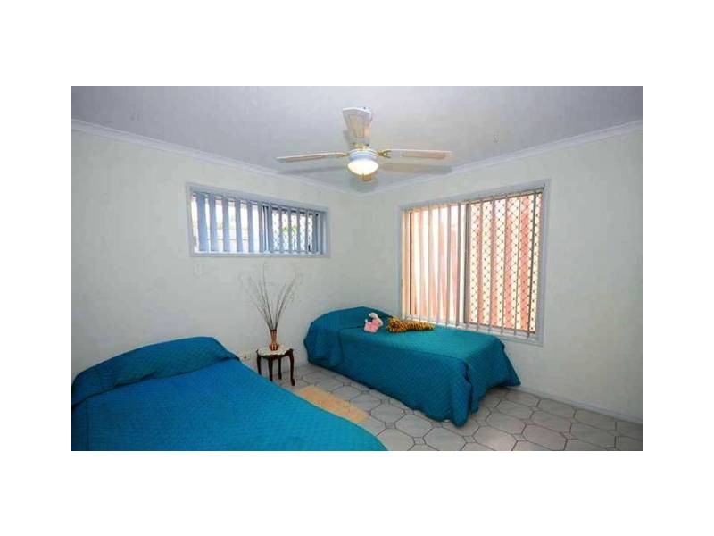 50 HAYDN DRIVE, Kawungan QLD 4655