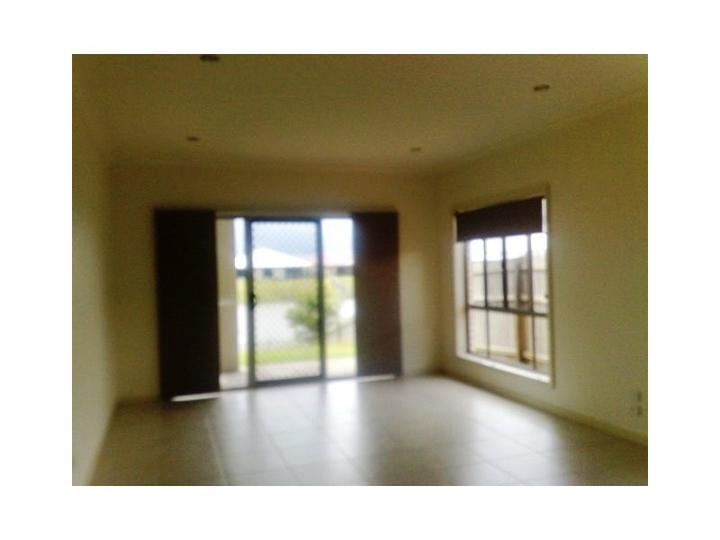 7 LADY NELSON DVE, Eli Waters QLD 4655