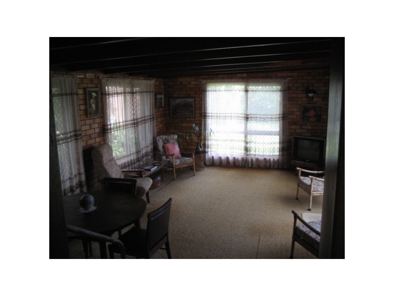 104 Long Street, Point Vernon QLD 4655