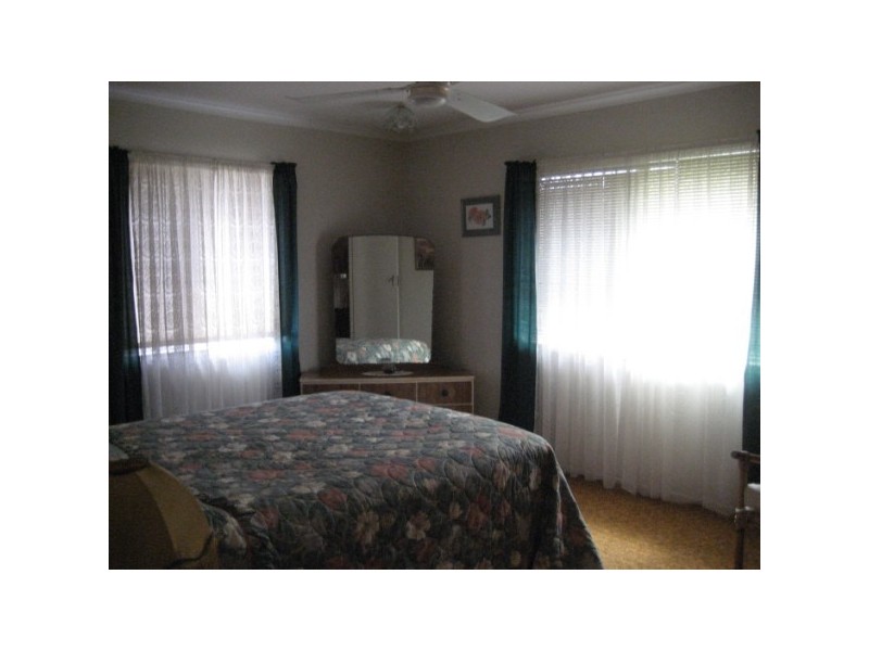 104 Long Street, Point Vernon QLD 4655