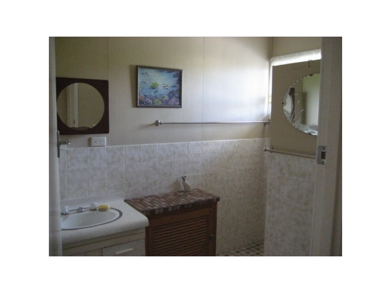 104 Long Street, Point Vernon QLD 4655