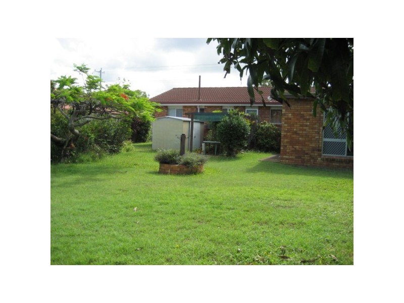 104 Long Street, Point Vernon QLD 4655