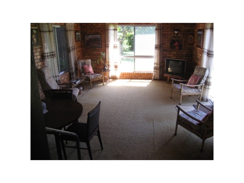 104 Long Street, Point Vernon QLD 4655