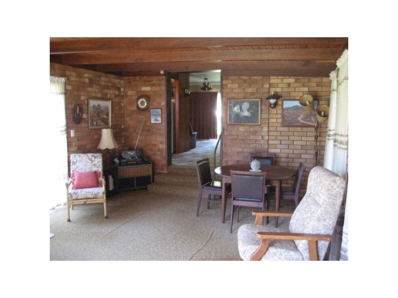 104 Long Street, Point Vernon QLD 4655