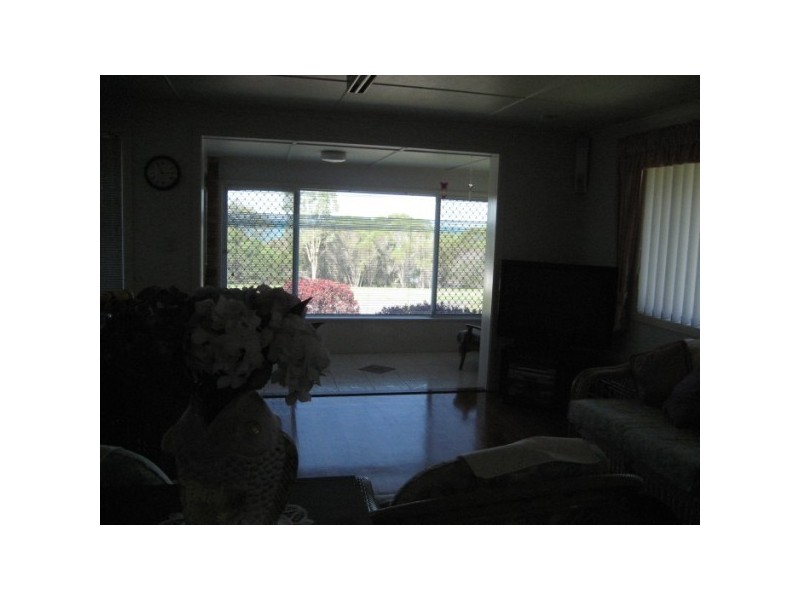 196 ESPLANADE,, Point Vernon QLD 4655