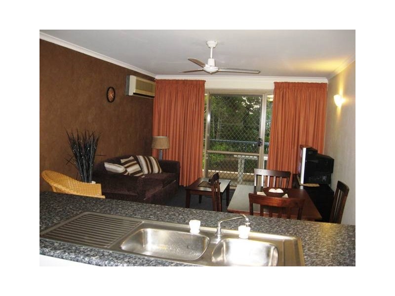 Unit 23 – 383 Esplanade, Torquay QLD 4655