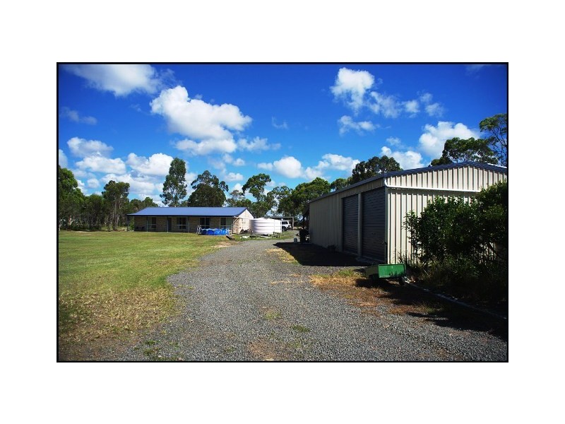 92 HONEYEATER DRIVE, Walligan QLD 4655